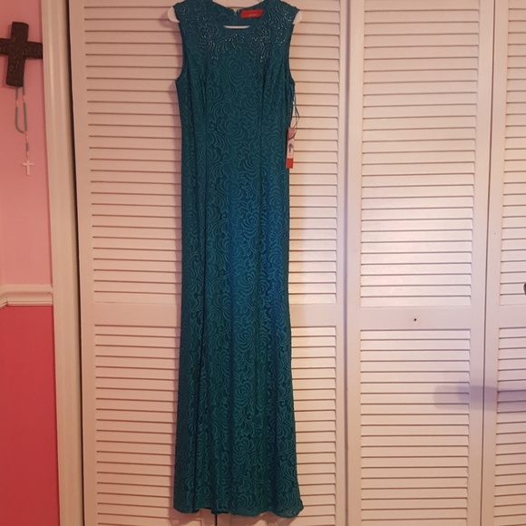 Carmen Marc Valvo Evening Dress - Picture 6 of 6